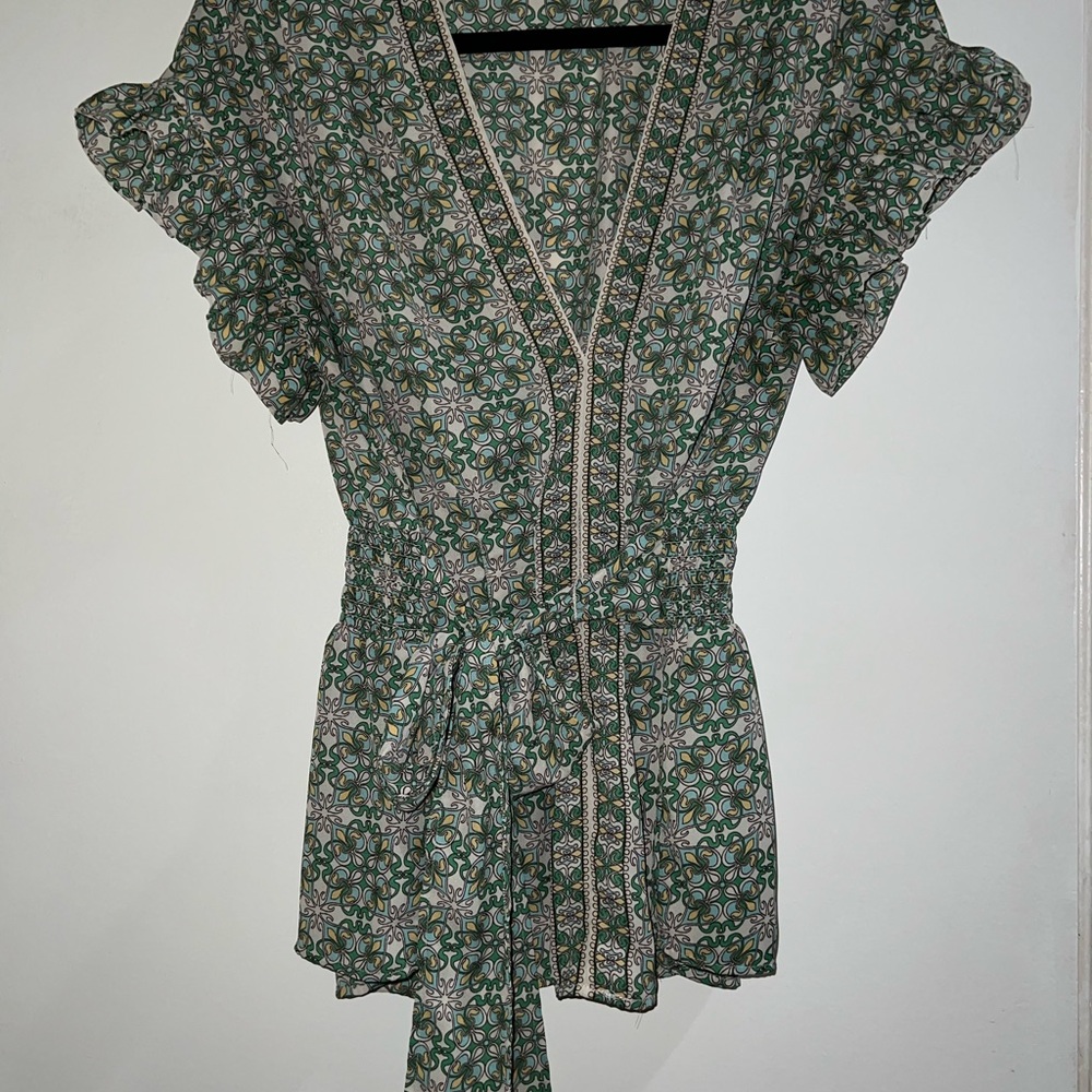 Max Edition Front Tie Blouse